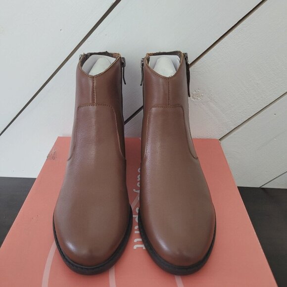 NWT Easy sprit Lacy Medium Brown Leather Ankle Boots 9.5M Womens Footwear - Picture 3 of 9